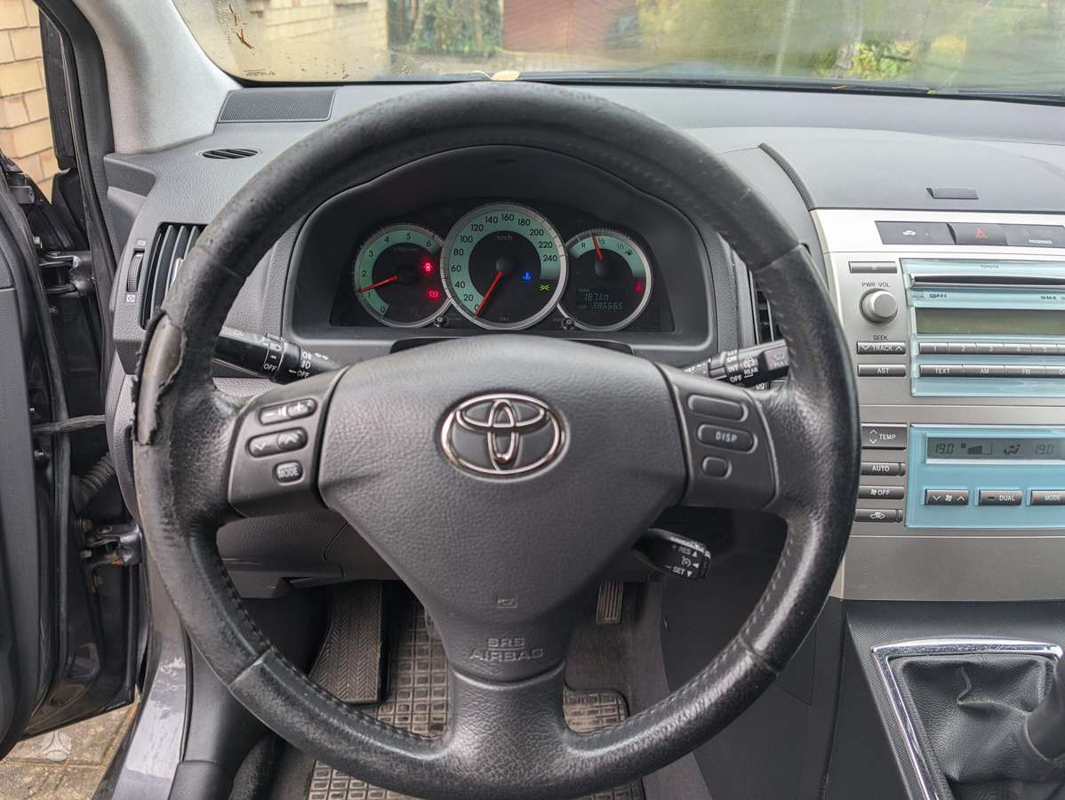 Toyota Corolla 2007 — photo 9