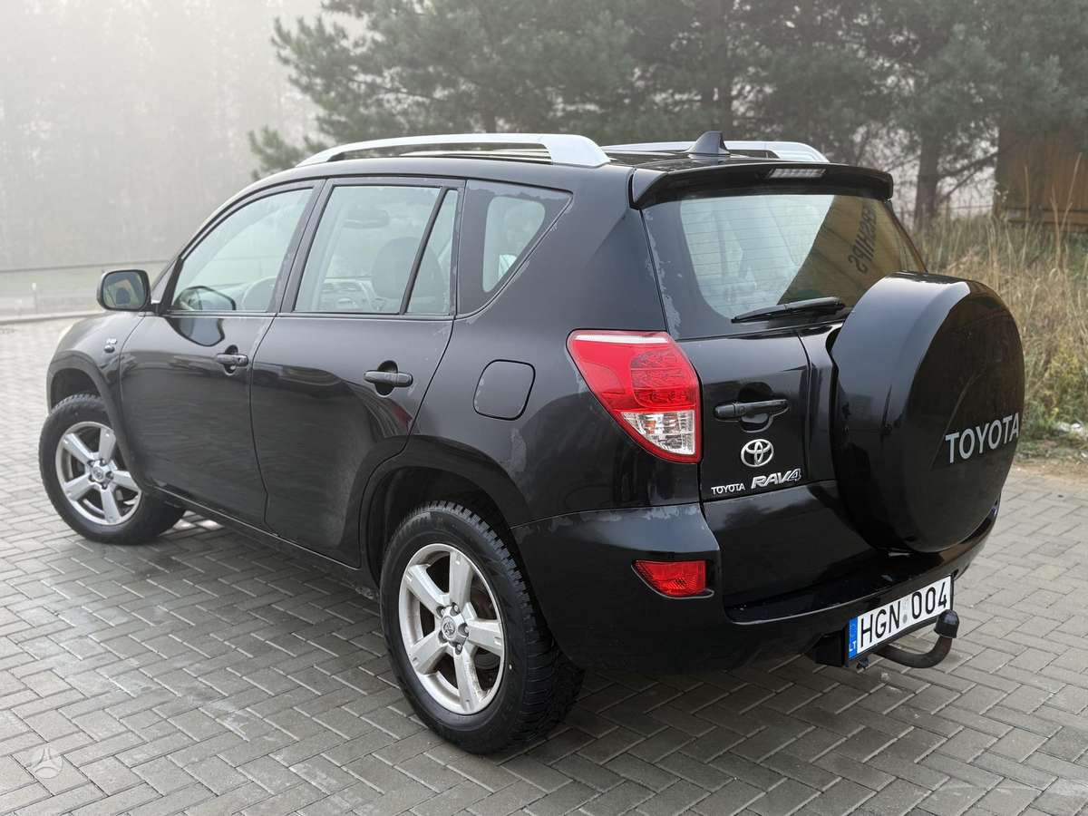 Toyota RAV4 2008 — photo 5