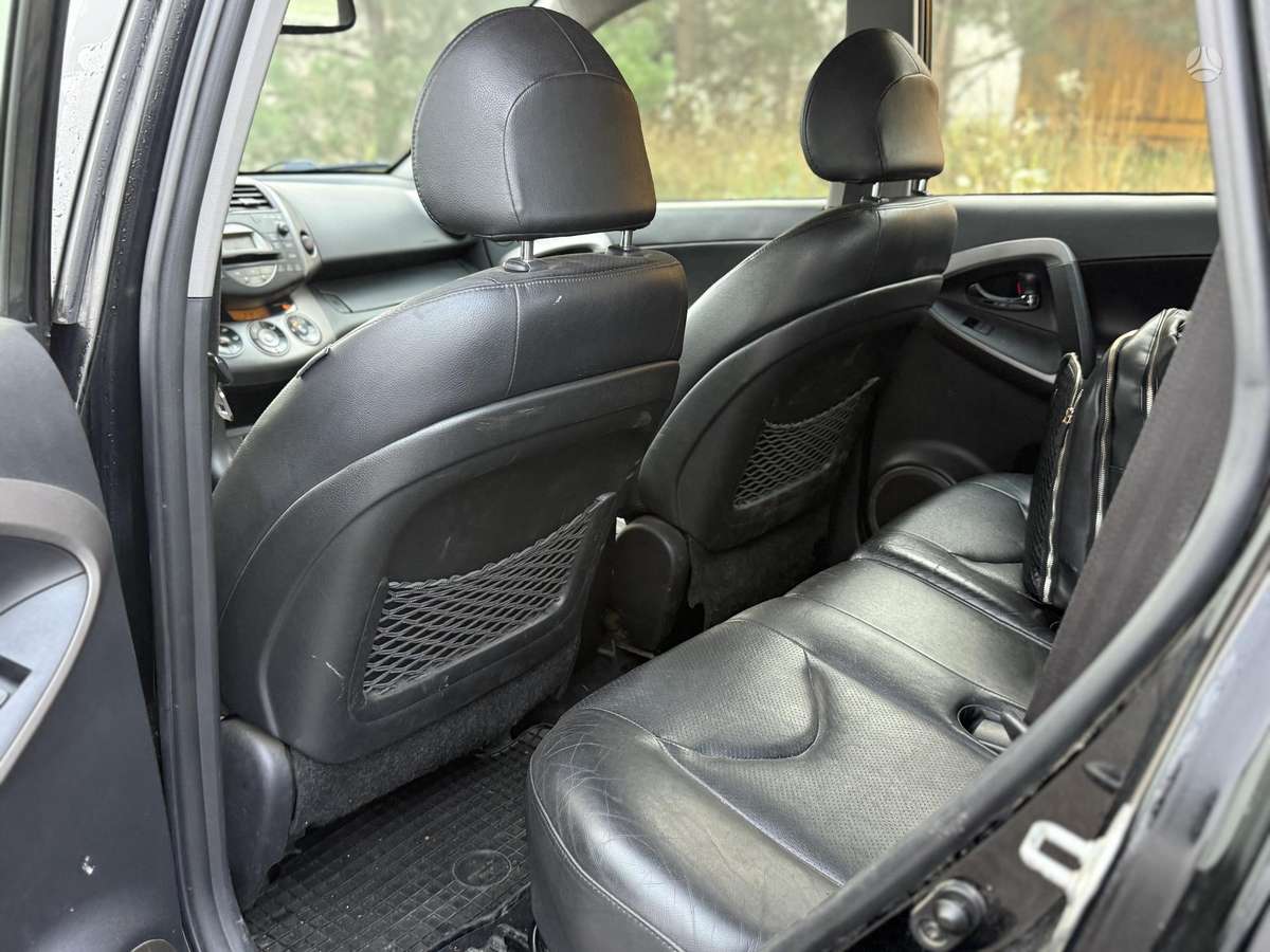 Toyota RAV4 2008 — photo 6