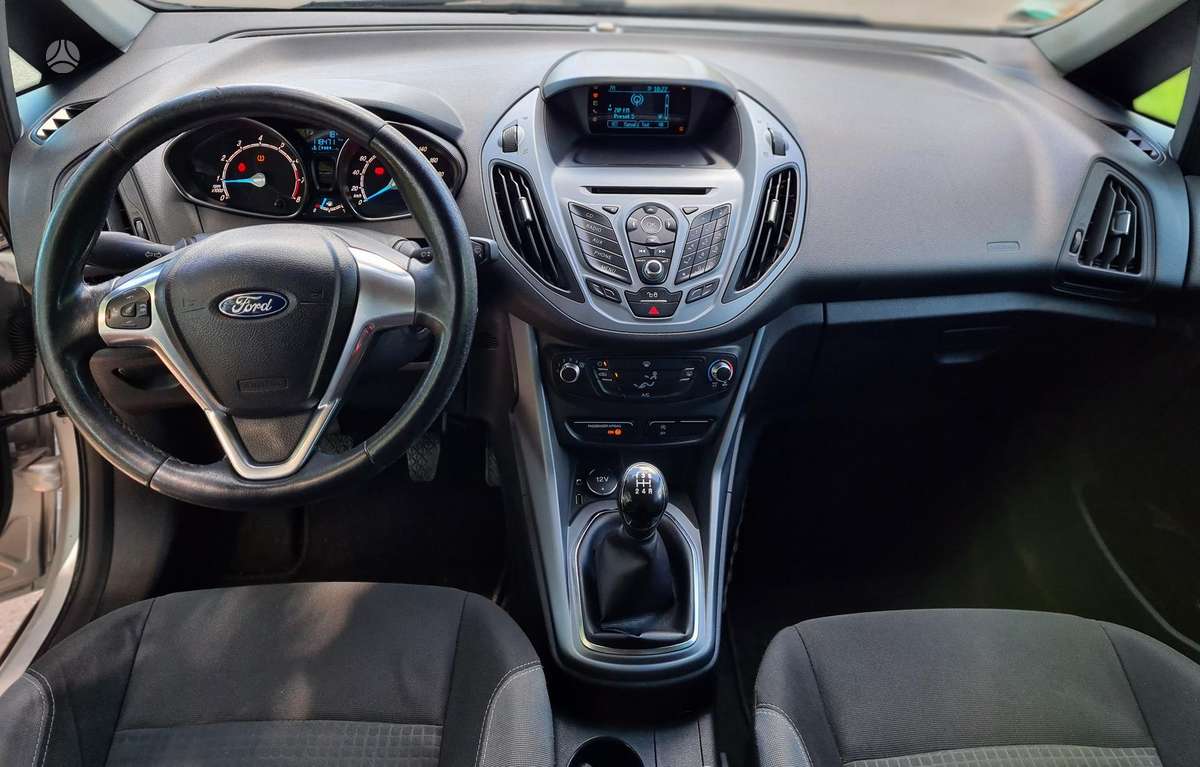 Ford B-MAX 2015 — photo 10