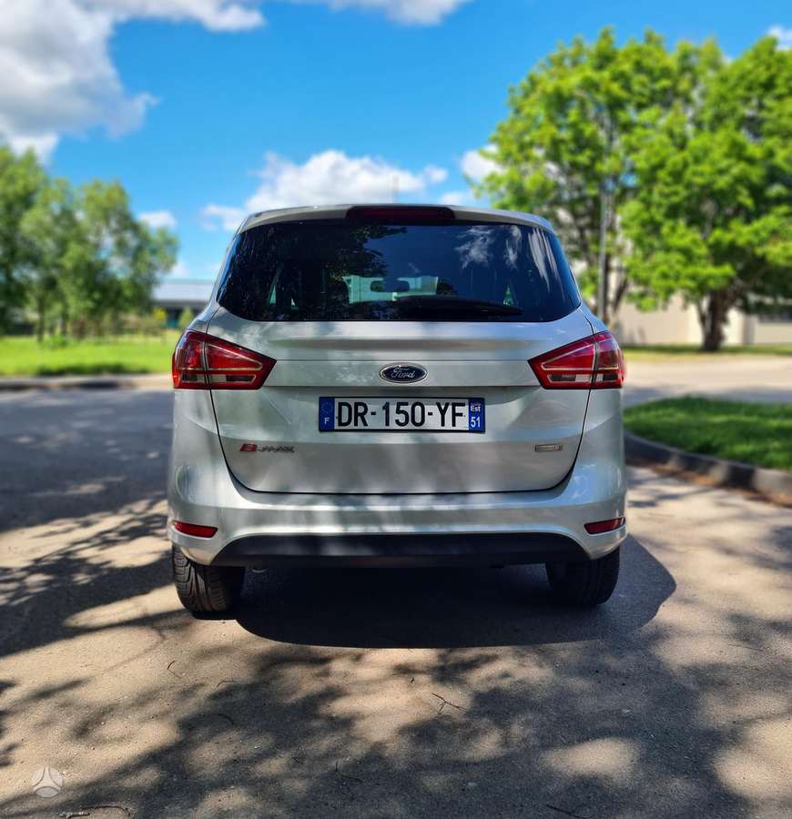 Ford B-MAX 2015 — engine 1000 cm³, 101 HP (74kW)
