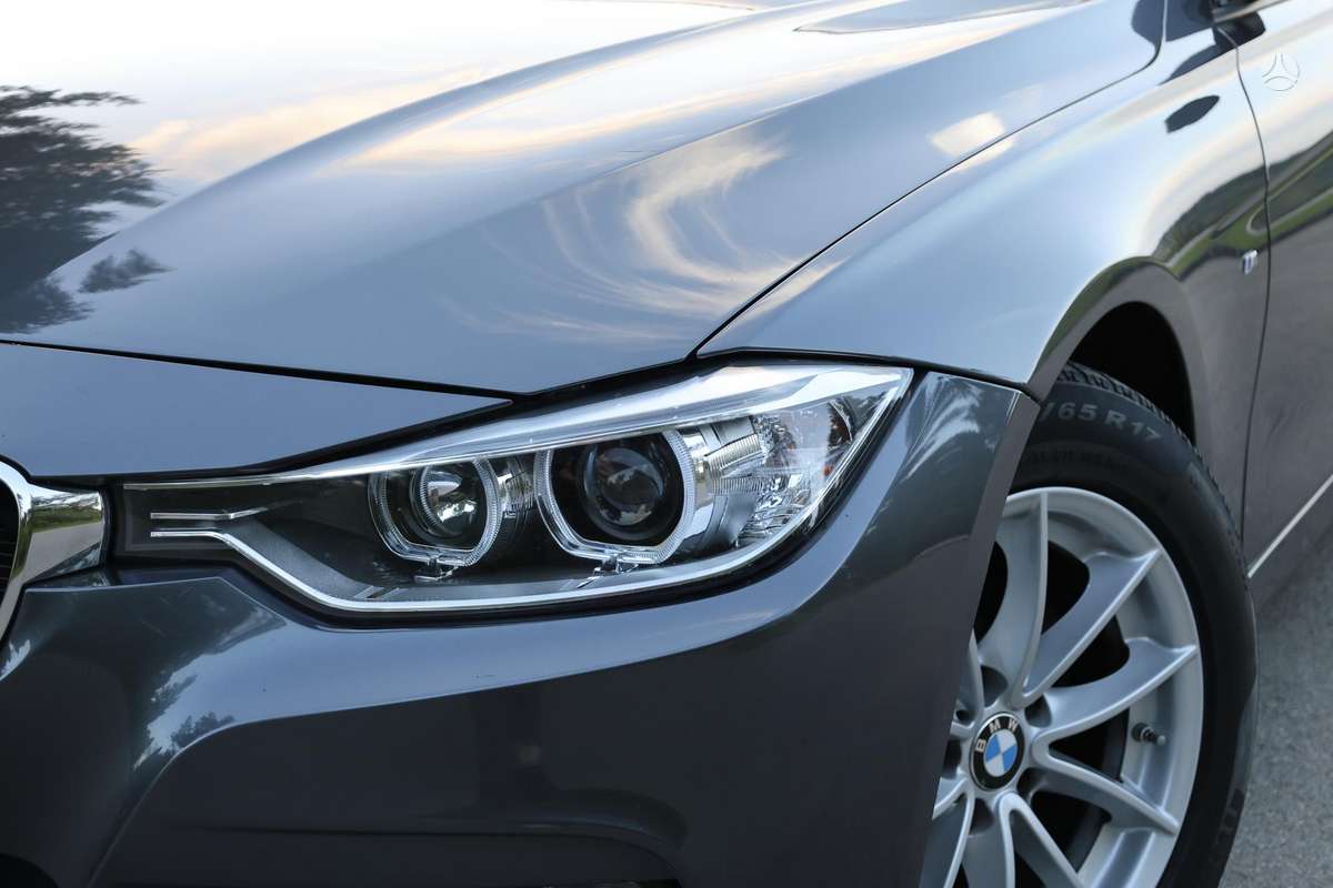 BMW 320 2013 — photo 5