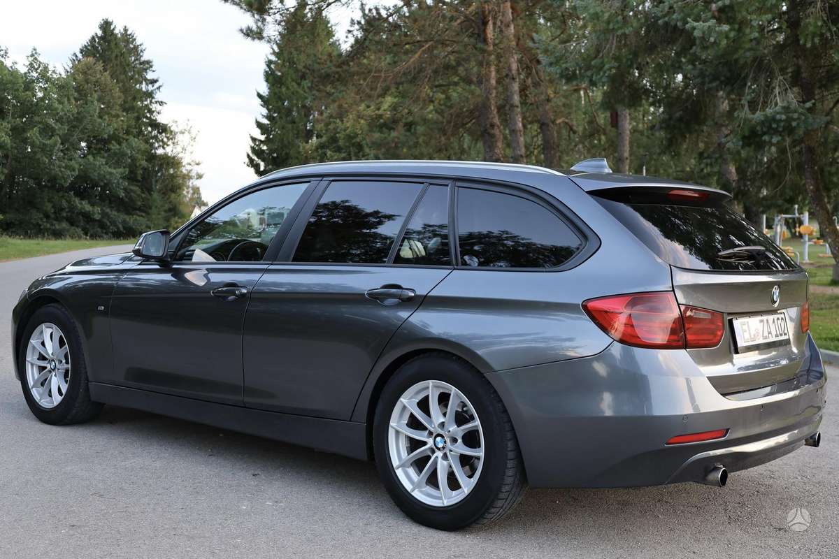 BMW 320 2013 — photo 7