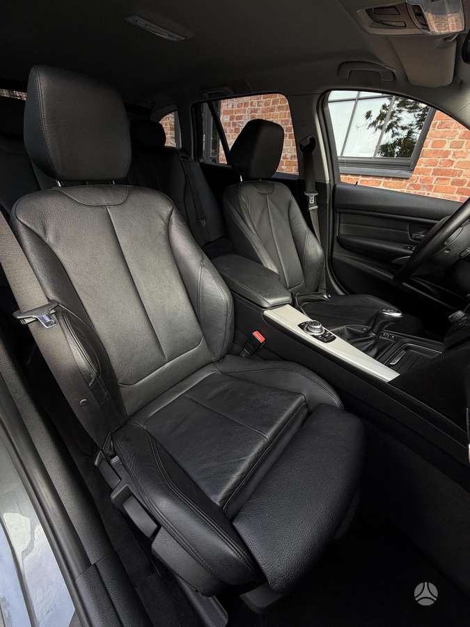 BMW 320 2013 — photo 14