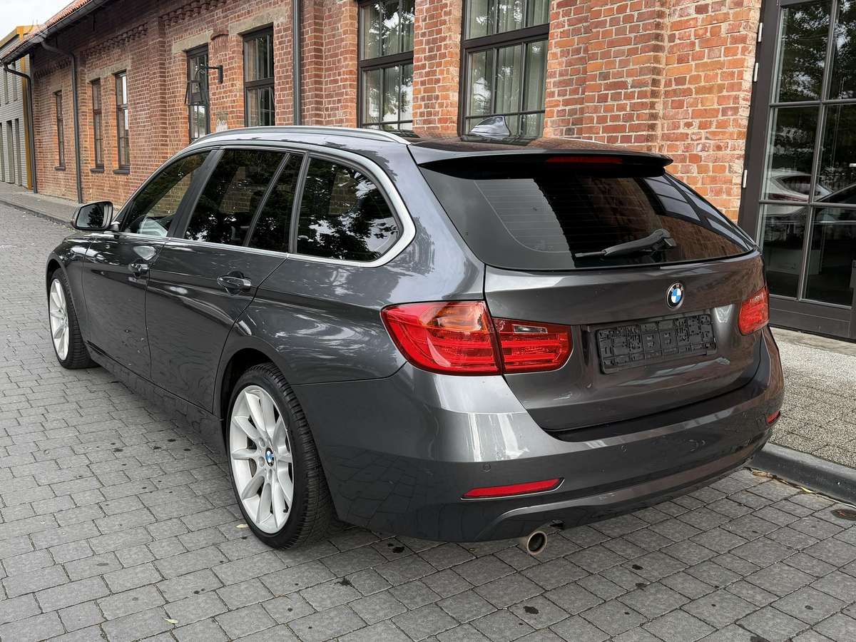 BMW 320 2013 — photo 5