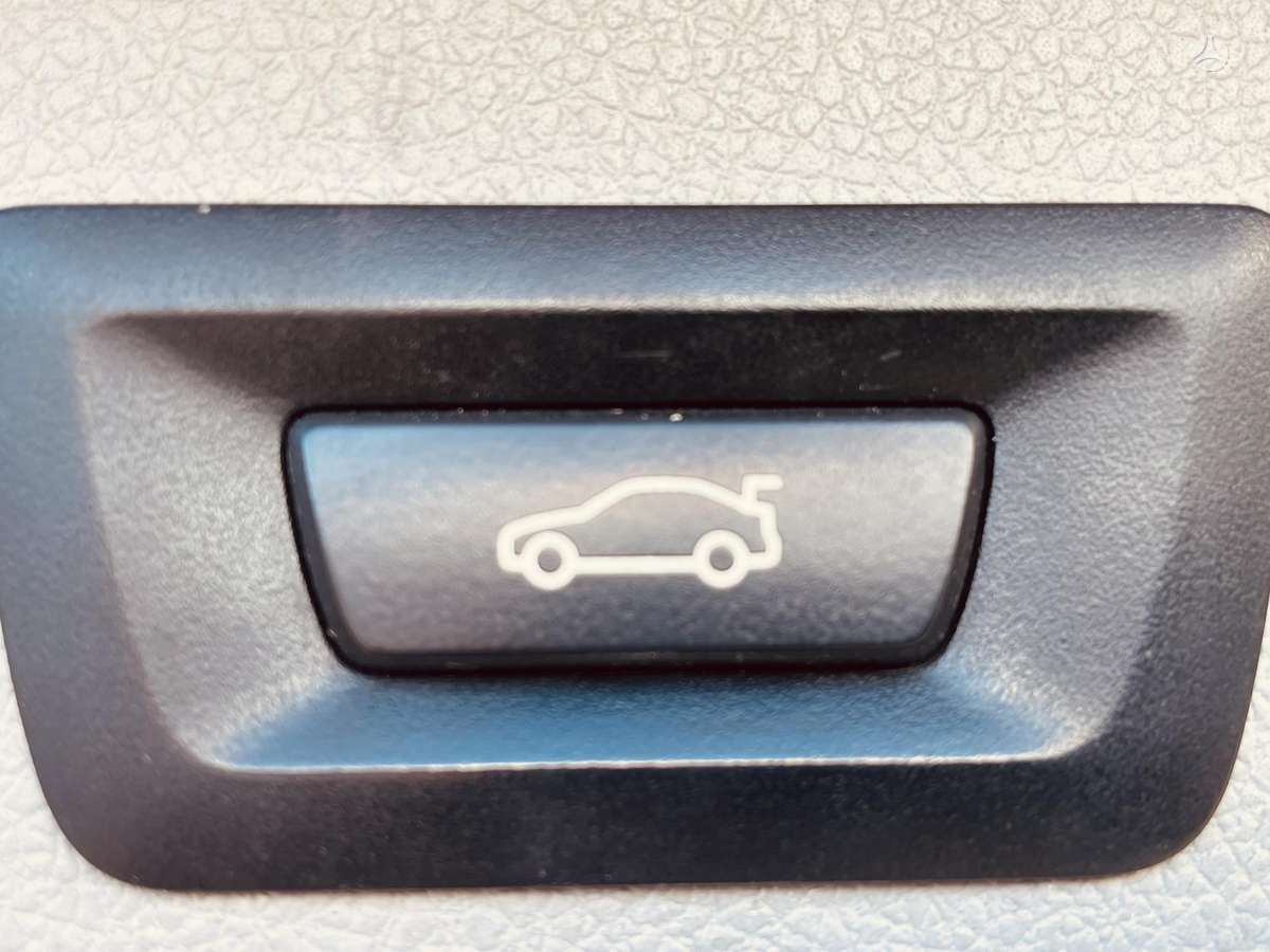 BMW 316 2012 — photo 15