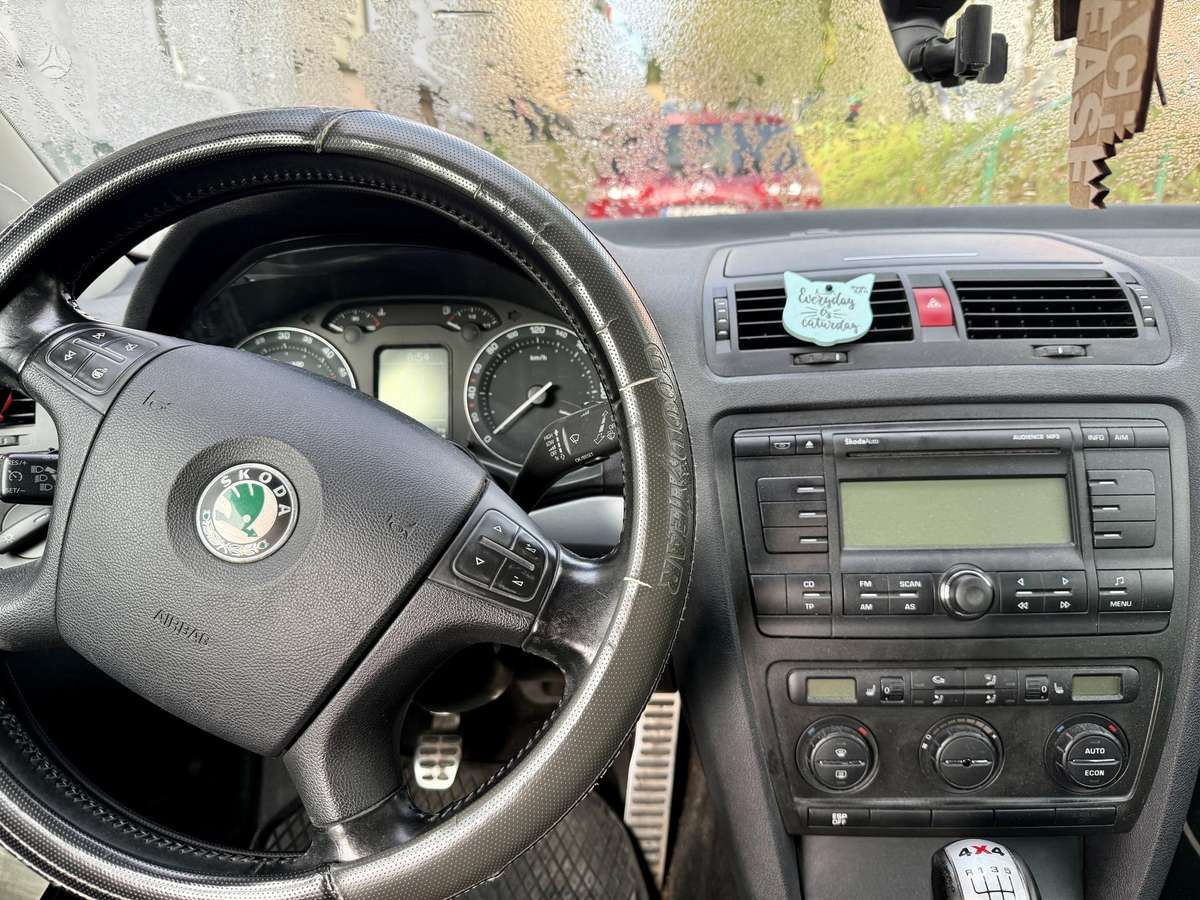 Skoda Octavia 2008 — photo 7