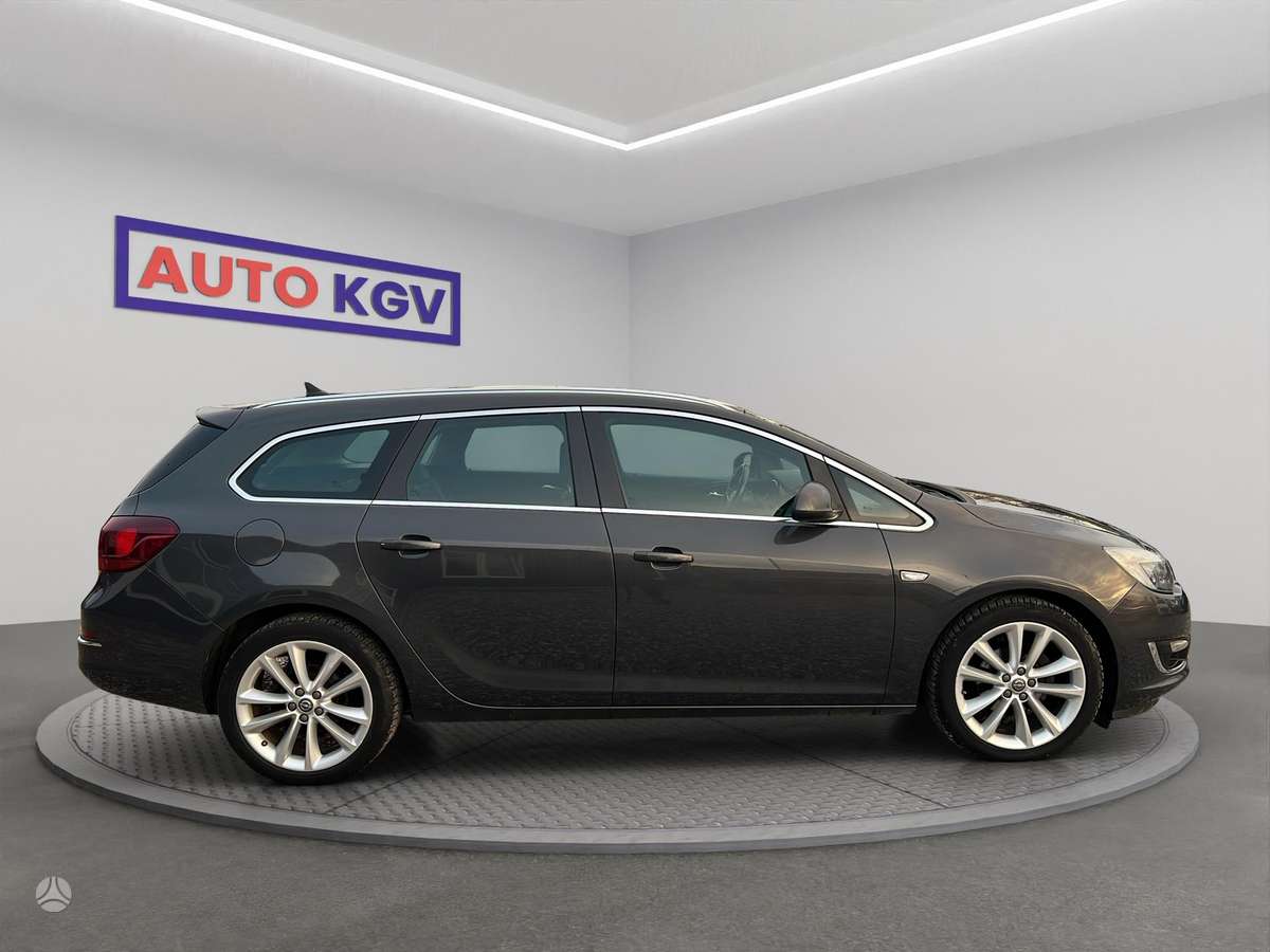 Opel Astra 2014 — photo 6