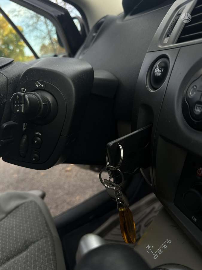 Renault Scenic 2007 — photo 14