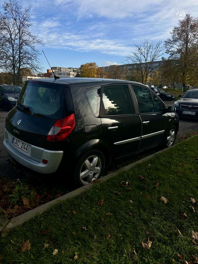 Renault Scenic 2007 — interior