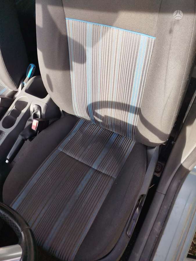 Ford Focus 2008 — photo 6