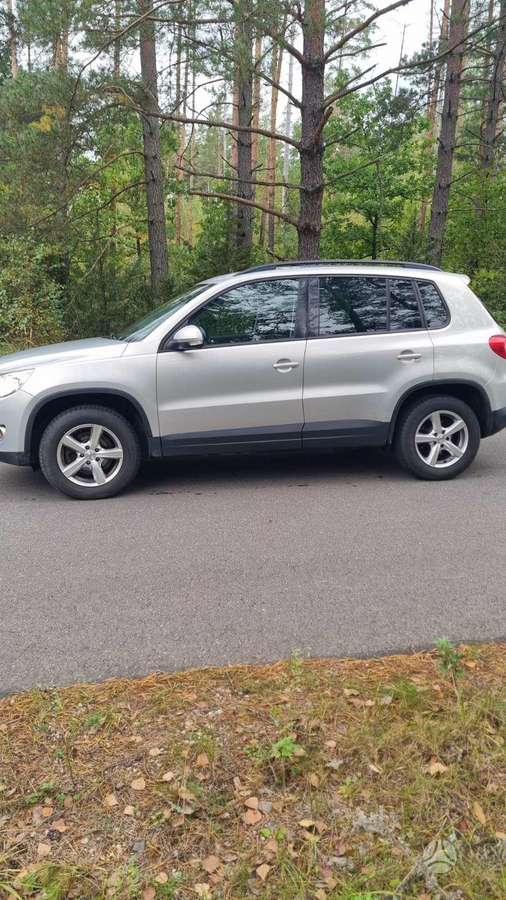 Volkswagen Tiguan 2008 — engine 1968 cm³, 140 HP (103kW)