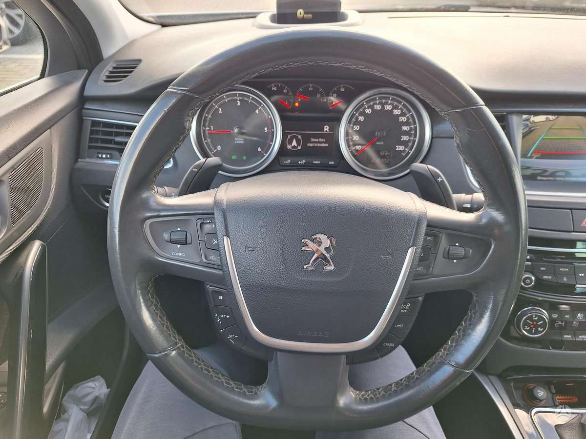 Peugeot 508 2015 — photo 21