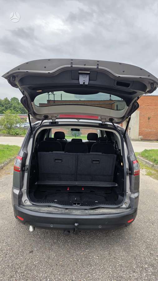 Ford S-MAX 2012 — photo 34