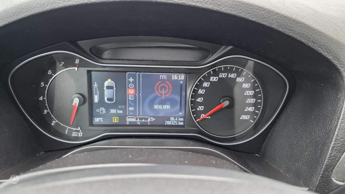 Ford S-MAX 2012 — photo 43