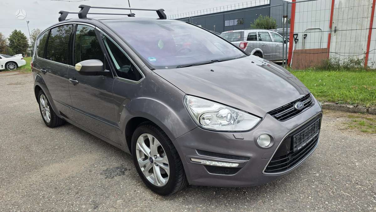 Ford S-MAX 2012 — photo 7