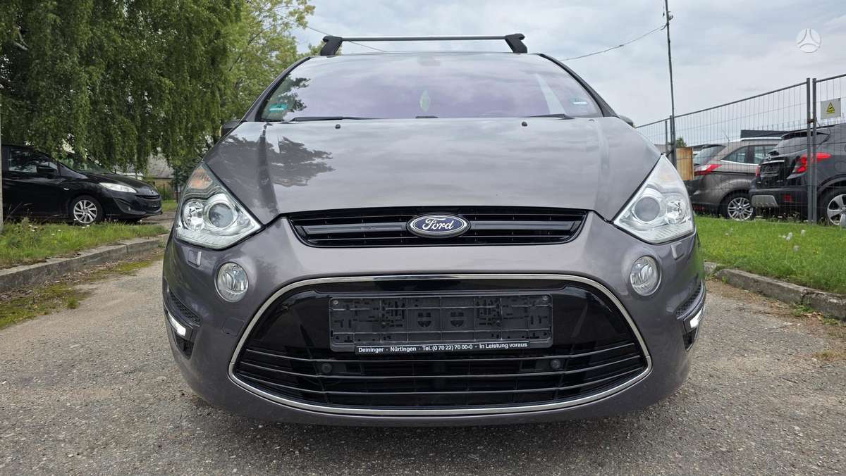 Ford S-MAX 2012 — photo 8