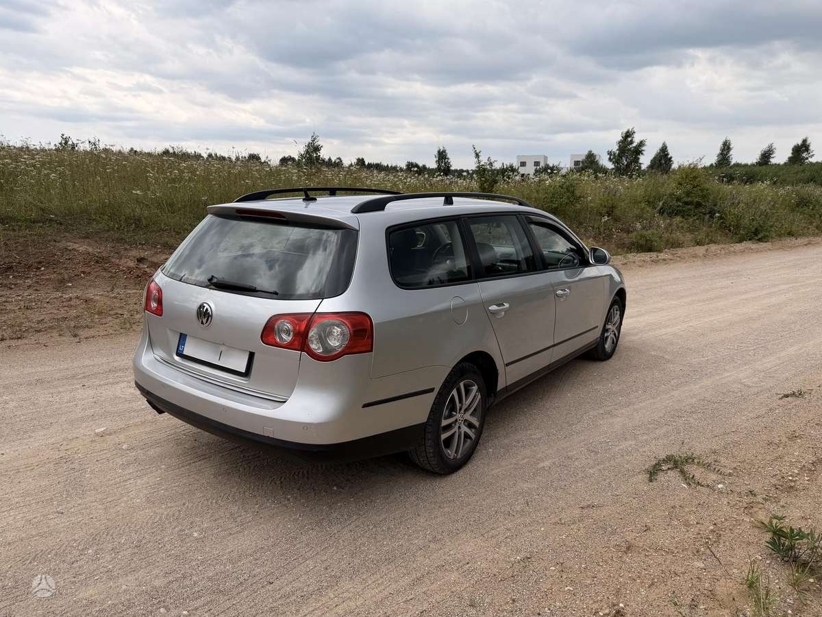 Volkswagen Passat 2010 — photo 5