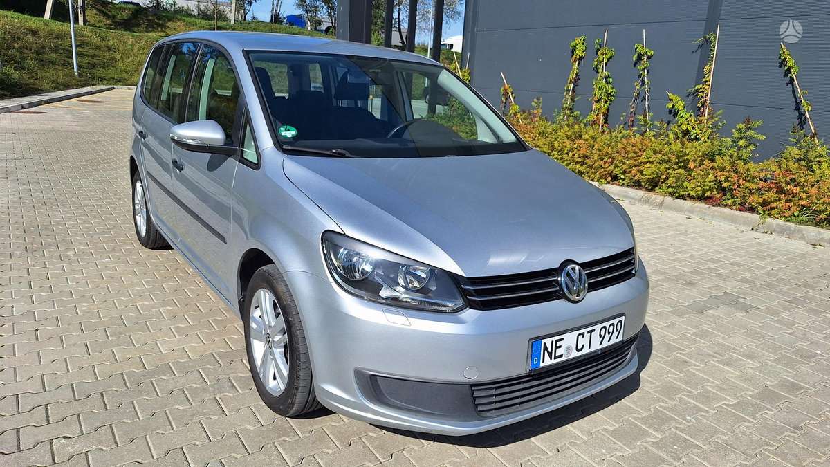 Volkswagen Touran, 2013