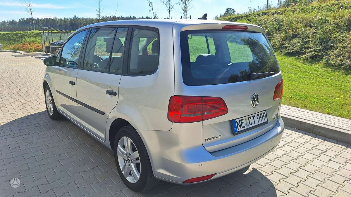 Volkswagen Touran 2013 — фото 7