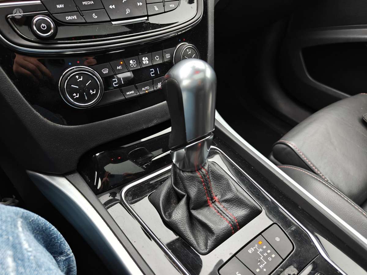 Peugeot 508 2014 — photo 27