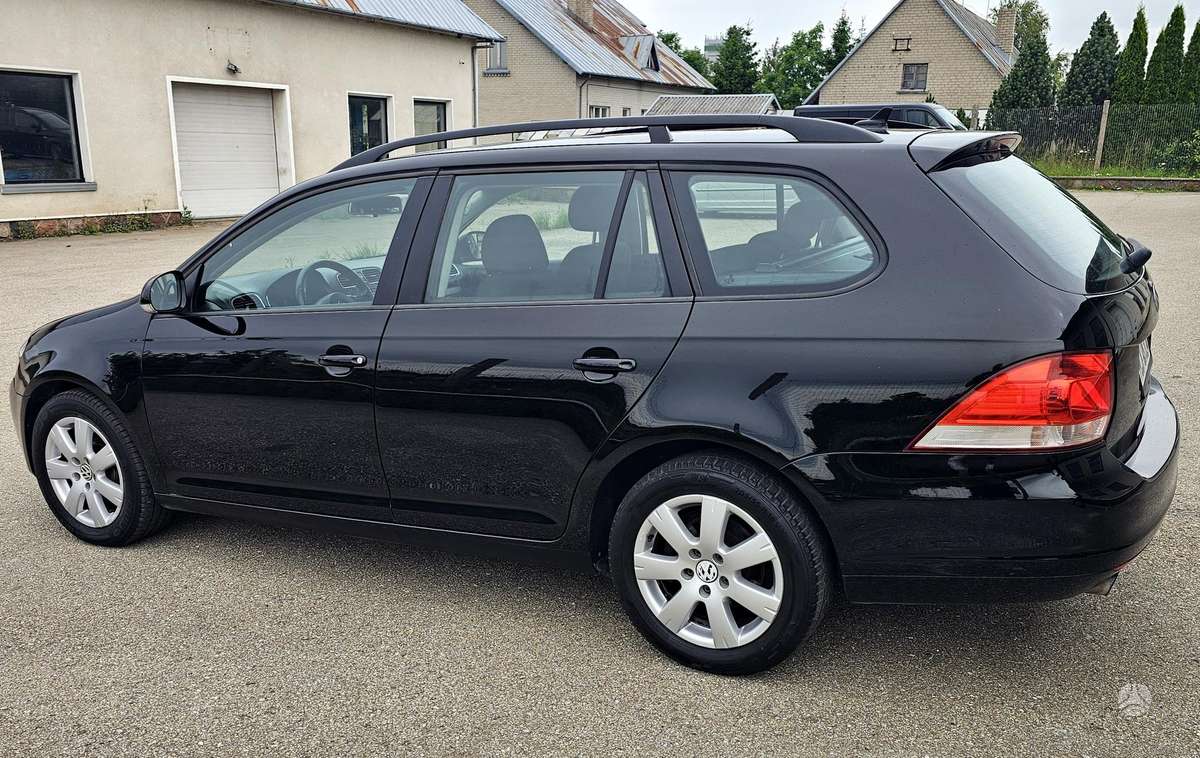 Volkswagen Golf 2010 — photo 5