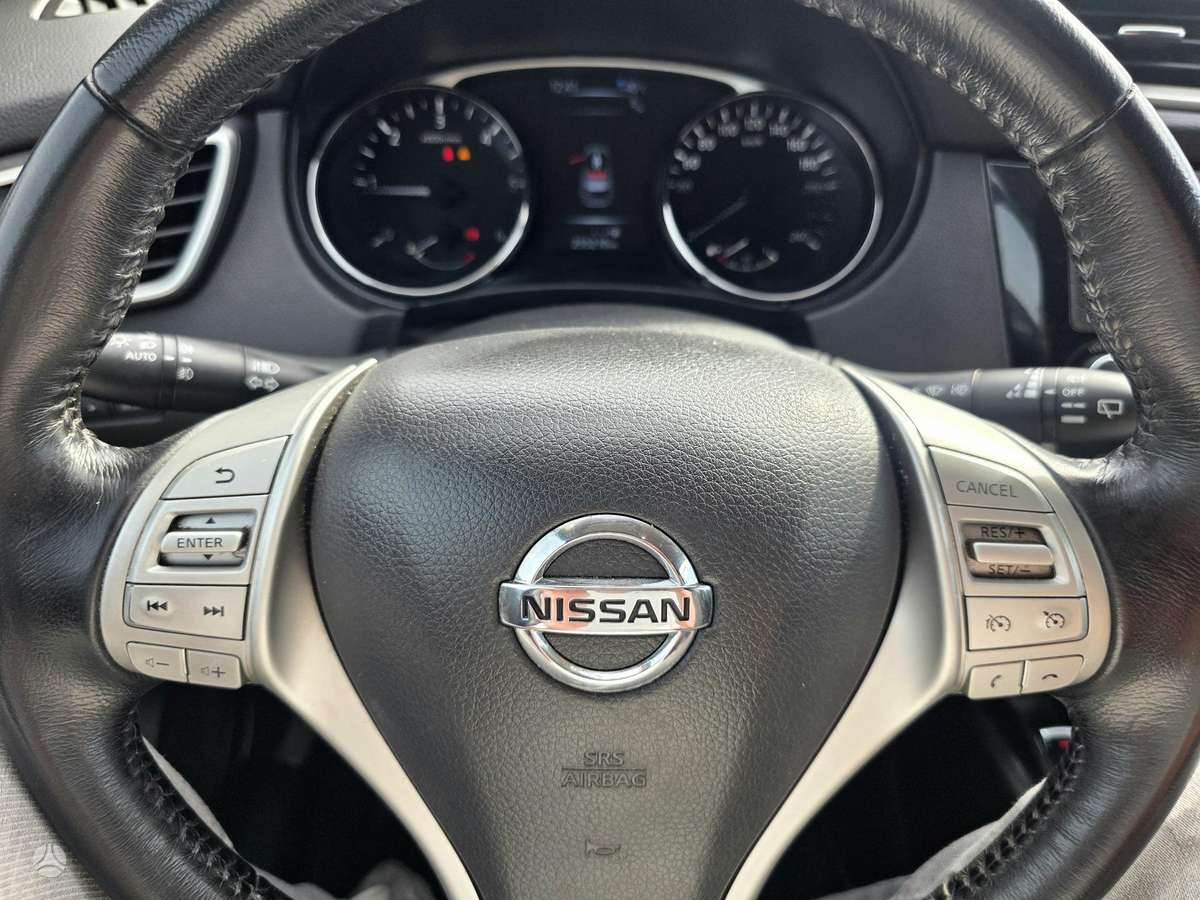 Nissan X-Trail 2014 — photo 13