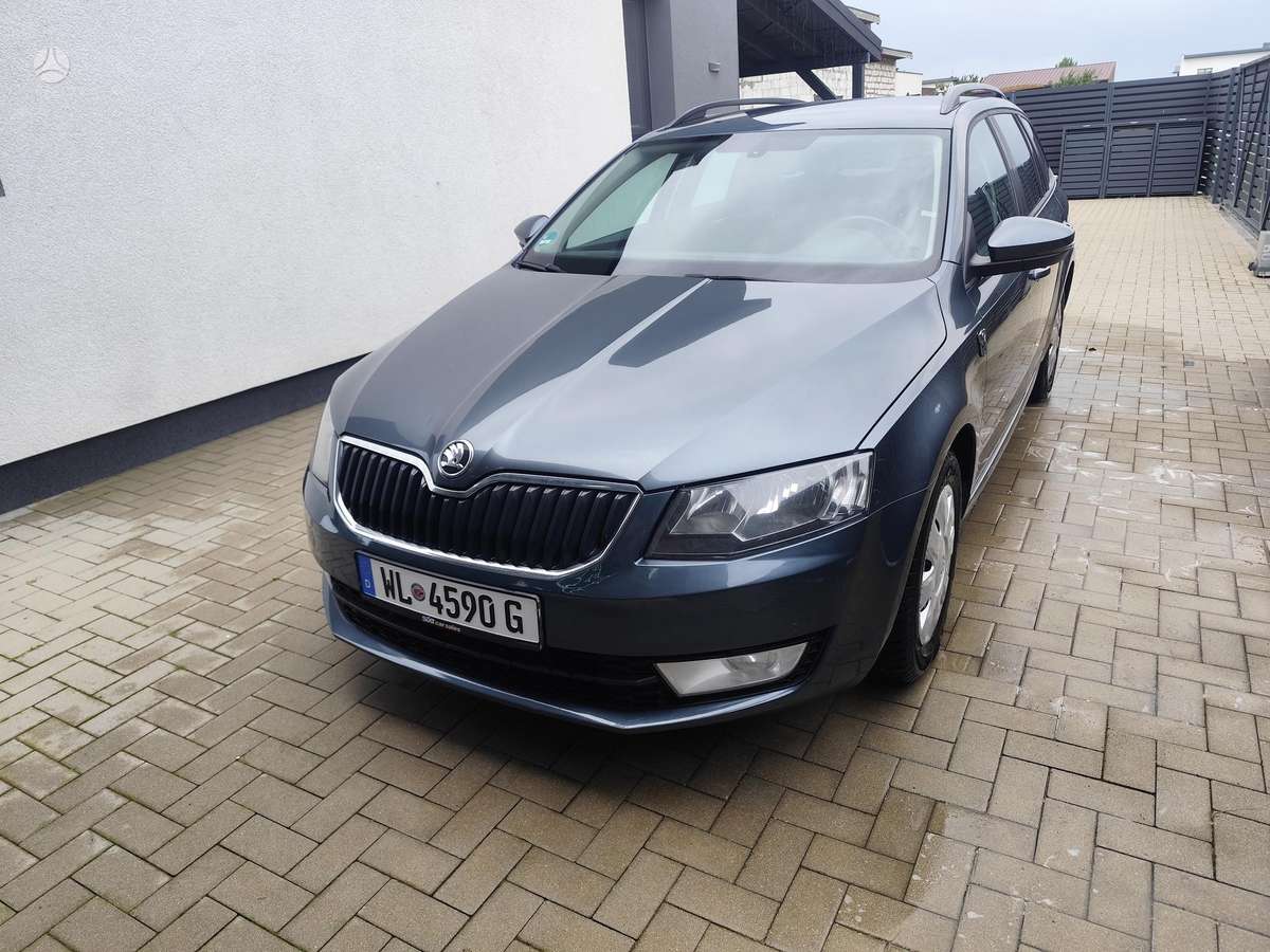Skoda Octavia 2014 — interior