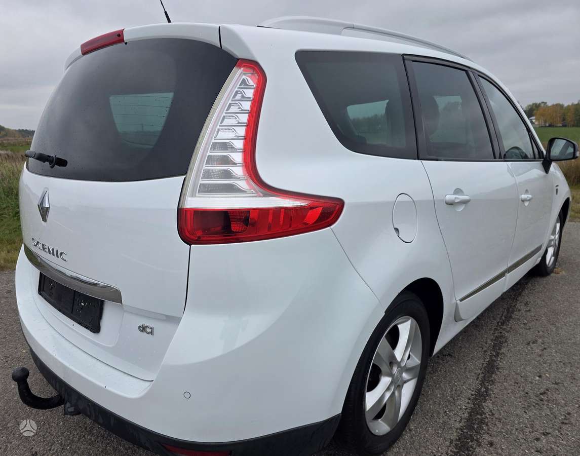 Renault Grand 2013 — двигун 1461 cm³, 110 HP (81kW)