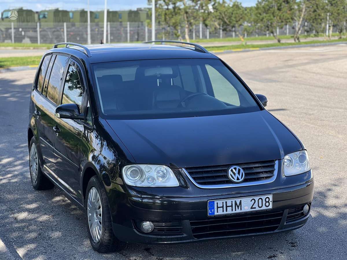 Volkswagen Touran 2004 — vehicle for AFU Ukraine