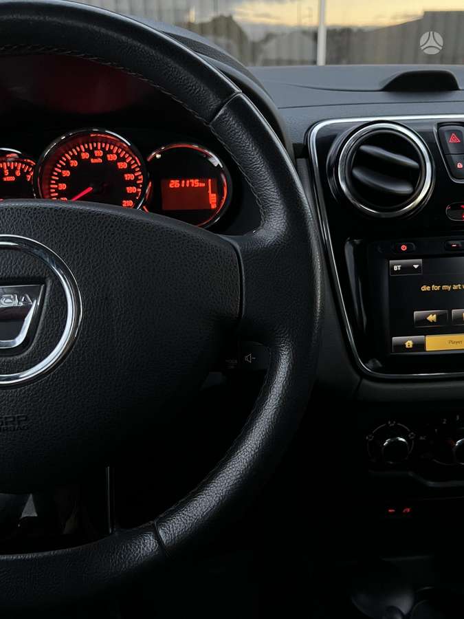 Dacia Lodgy 2013 — photo 16
