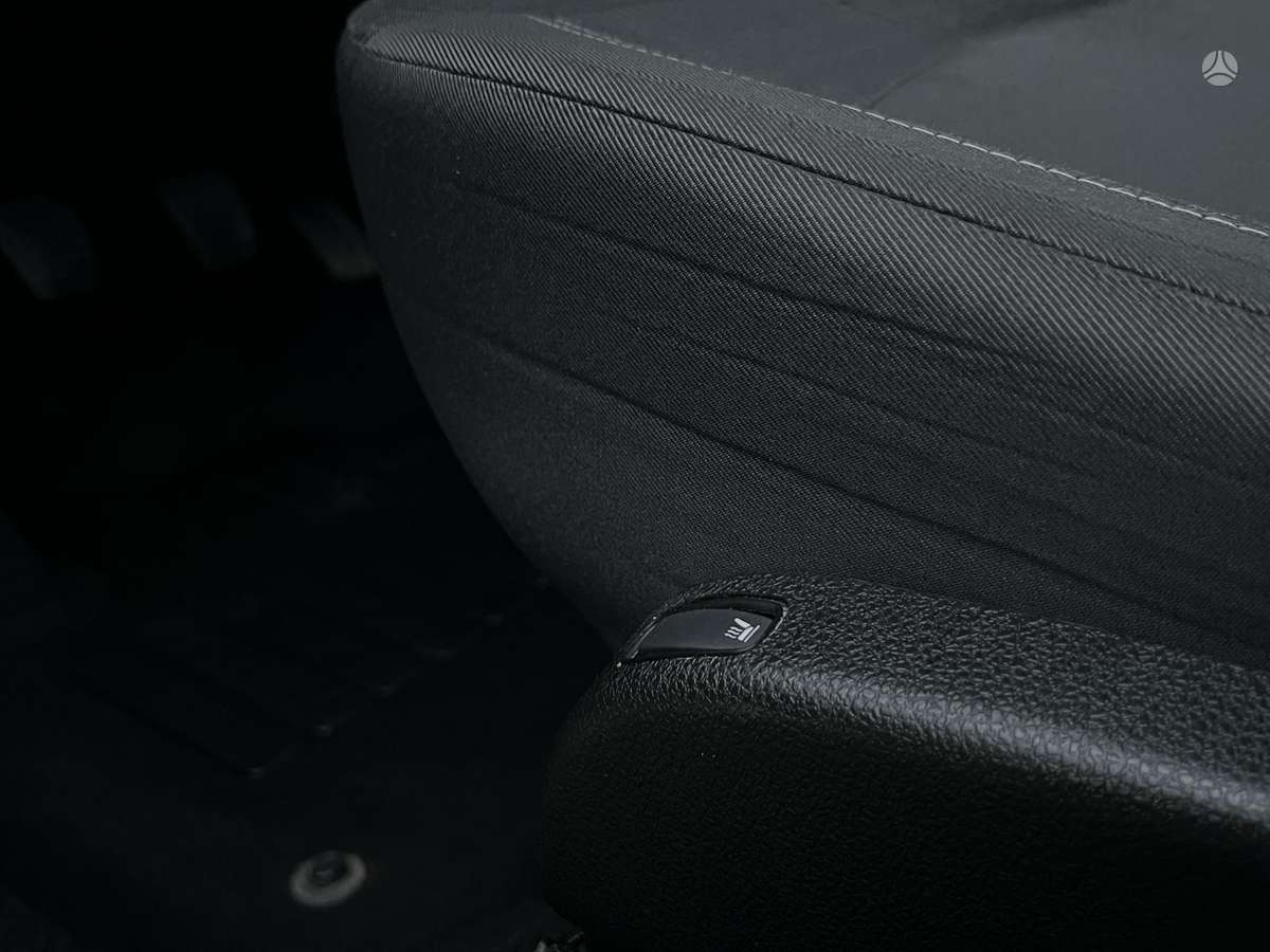Dacia Lodgy 2013 — photo 23