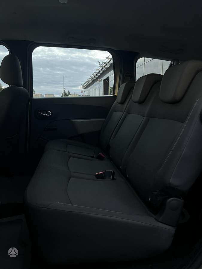 Dacia Lodgy 2013 — photo 24