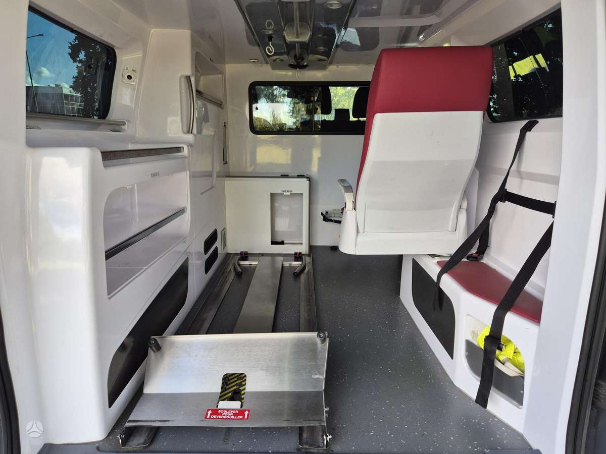 Ford Transit 2013 — photo 11