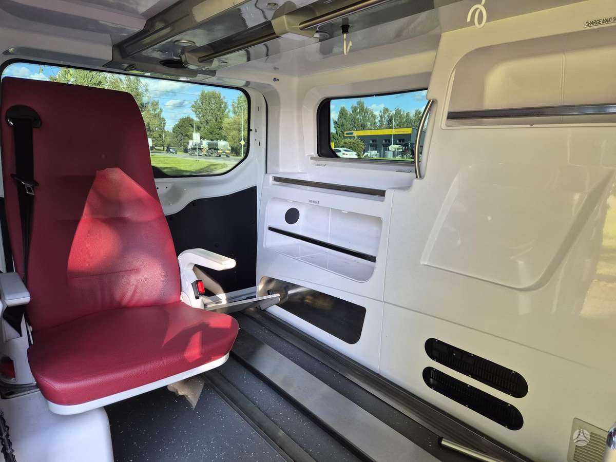 Ford Transit 2013 — photo 9