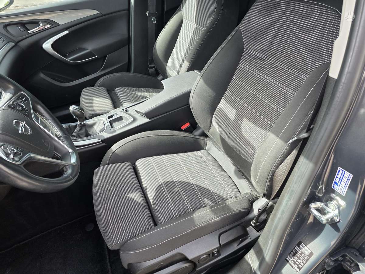 Opel Insignia 2013 — photo 15