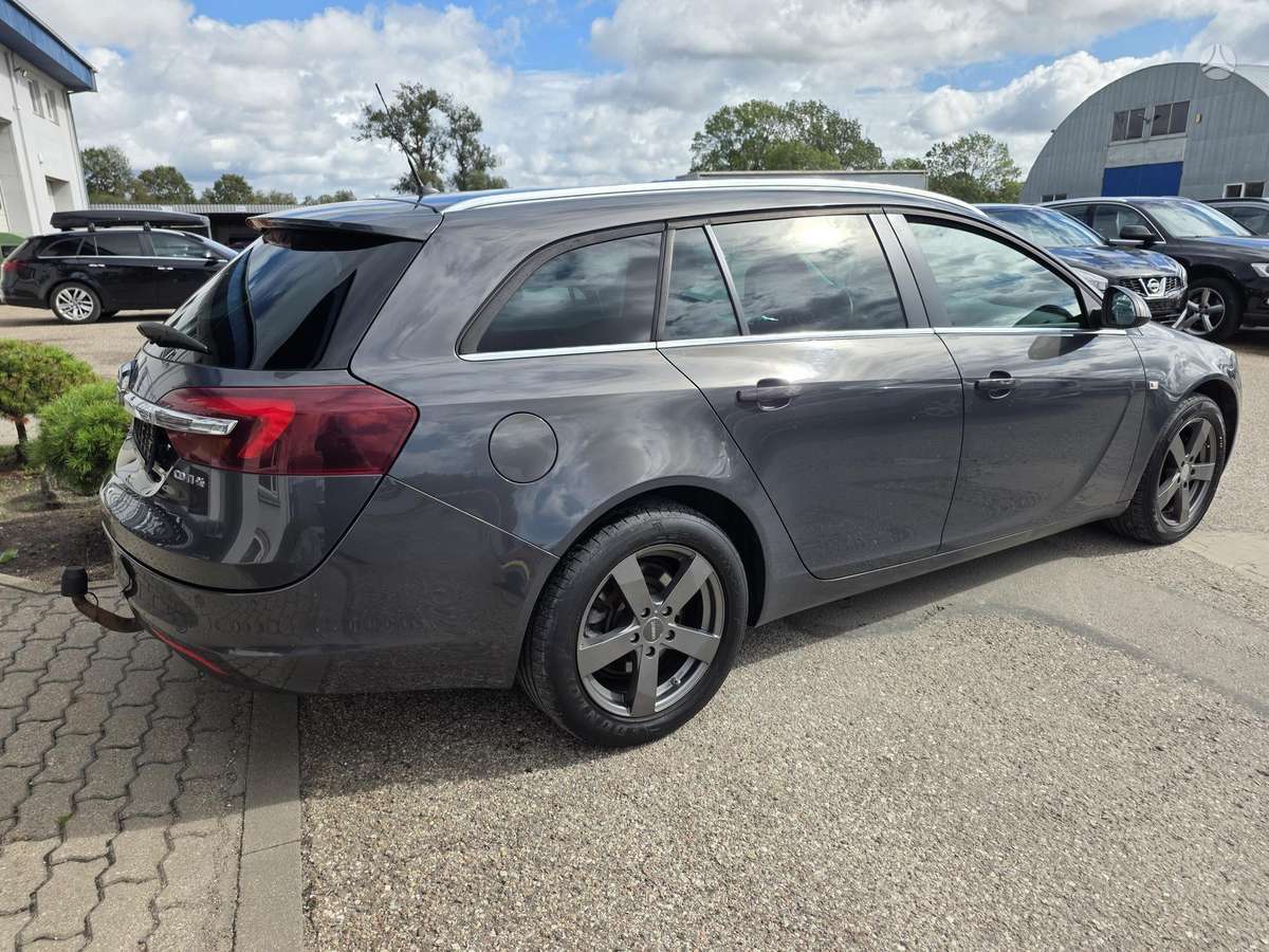 Opel Insignia 2013 — photo 6