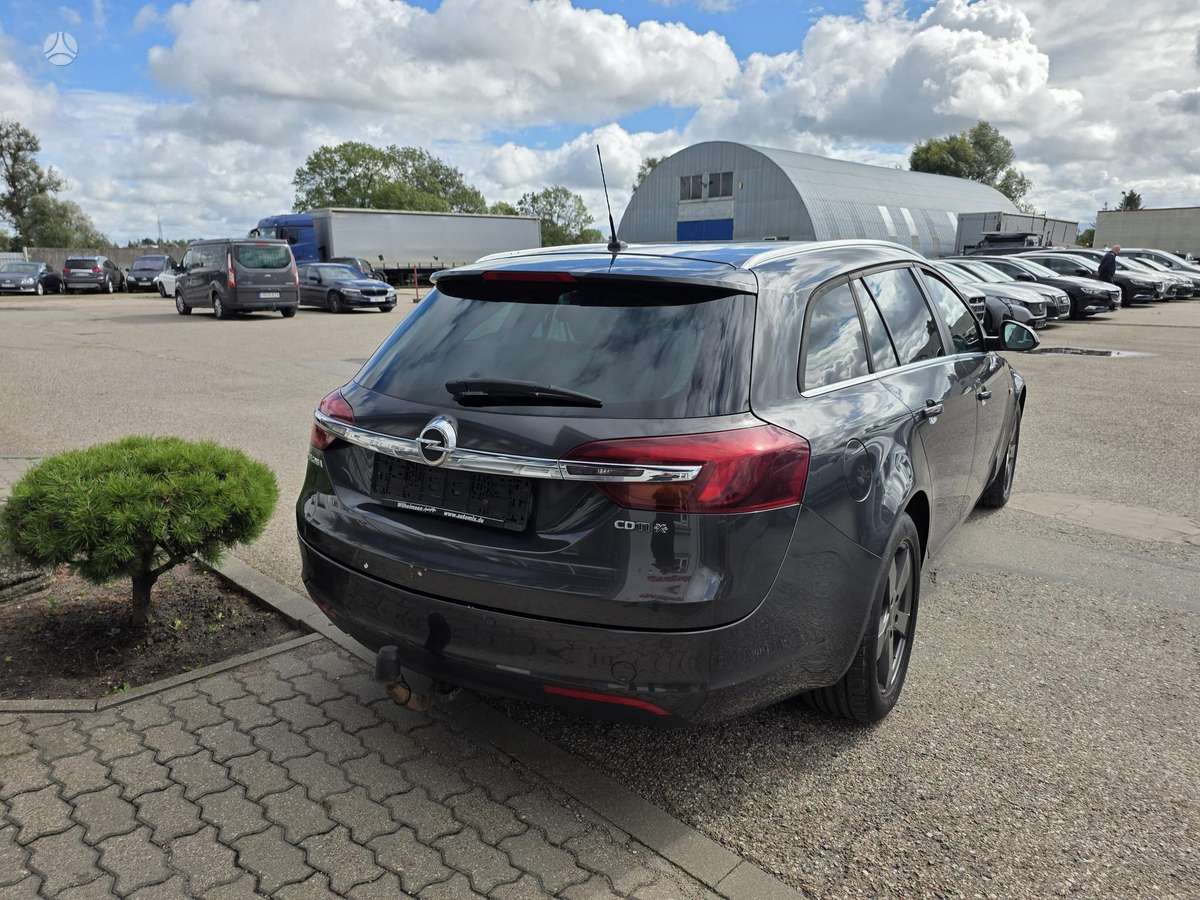 Opel Insignia 2013 — photo 7