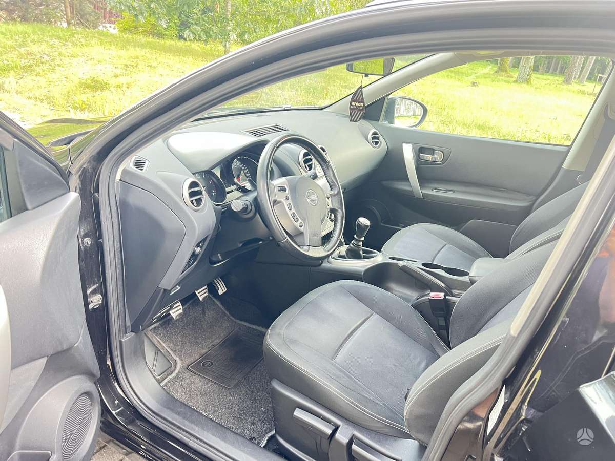 Nissan Qashqai 2010 — photo 12