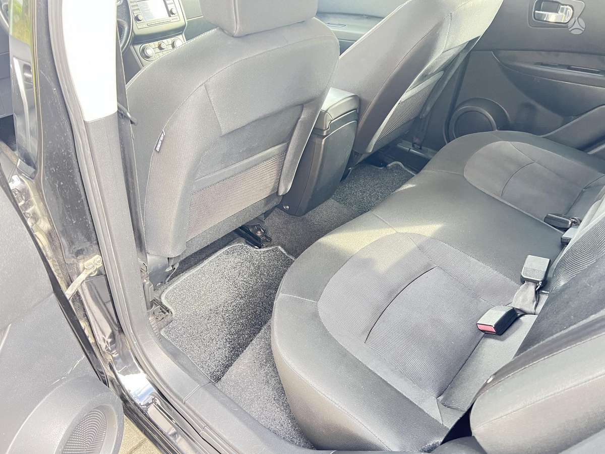 Nissan Qashqai 2010 — photo 18