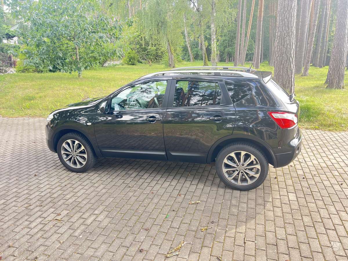 Nissan Qashqai 2010 — photo 9