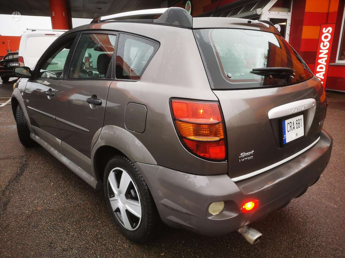 Pontiac Vibe 2005 — двигун 1800 cm³, 131 HP (96kW)