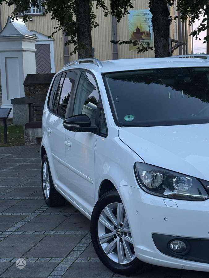 Volkswagen Touran 2014 — photo 5