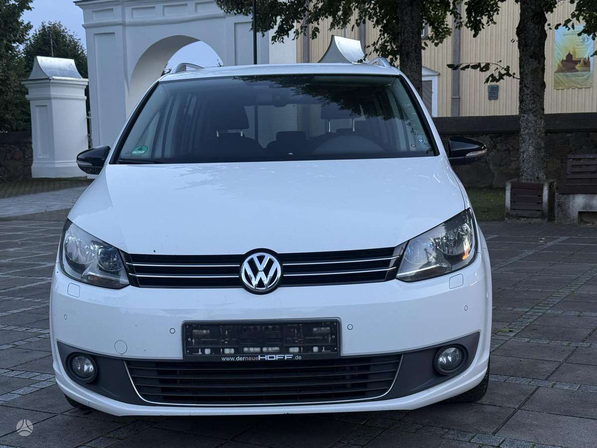 Volkswagen Touran 2014 — photo 9