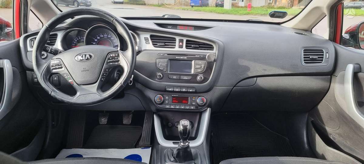 Kia Ceed 2015 — фото 10