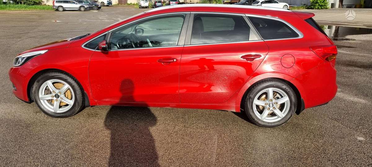 Kia Ceed 2015 — двигун 1591 cm³, 135 HP (99kW)