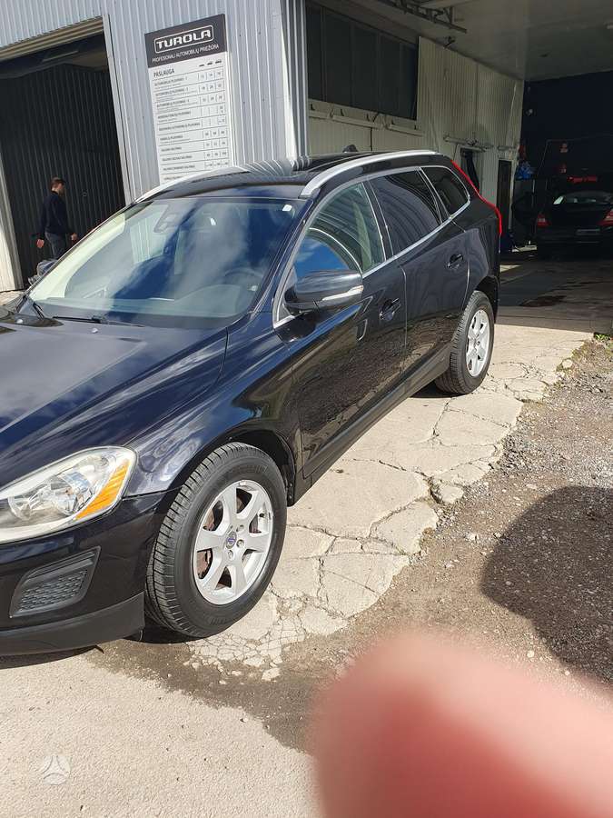Volvo XC60 2012 — photo 5