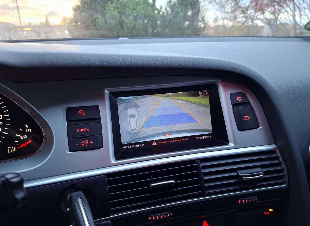 Audi A6 2009 — photo 15