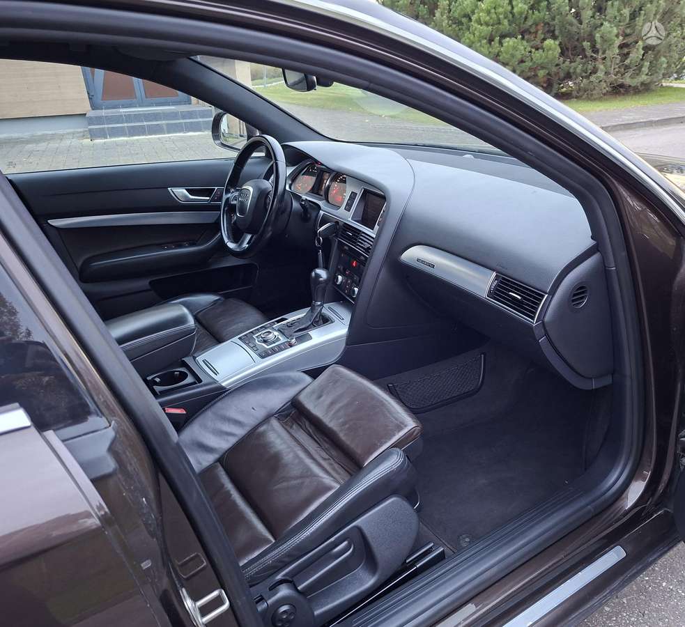 Audi A6 2009 — photo 7