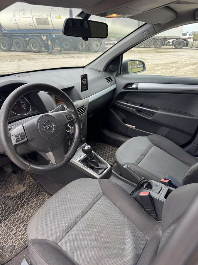 Opel Astra 2005 — photo 5
